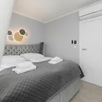 Wave Seaview By Solarento Apartman