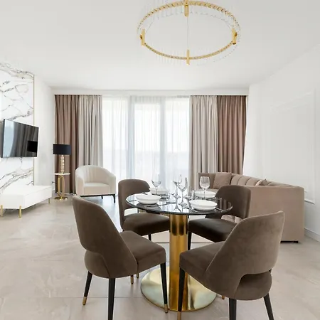 Wave Seaview By Solarento Apartament